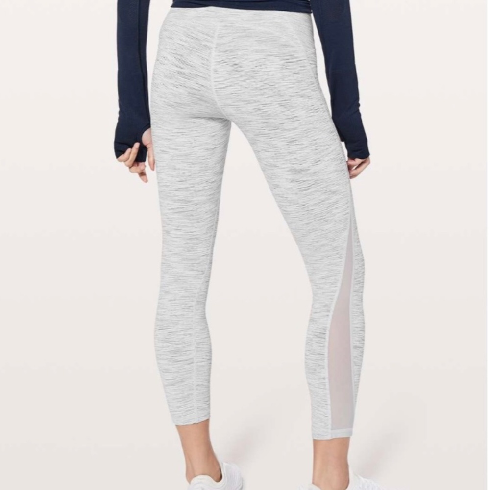 1085 lululemon Train Times 7/8 Pant - Size 6 - Gray
